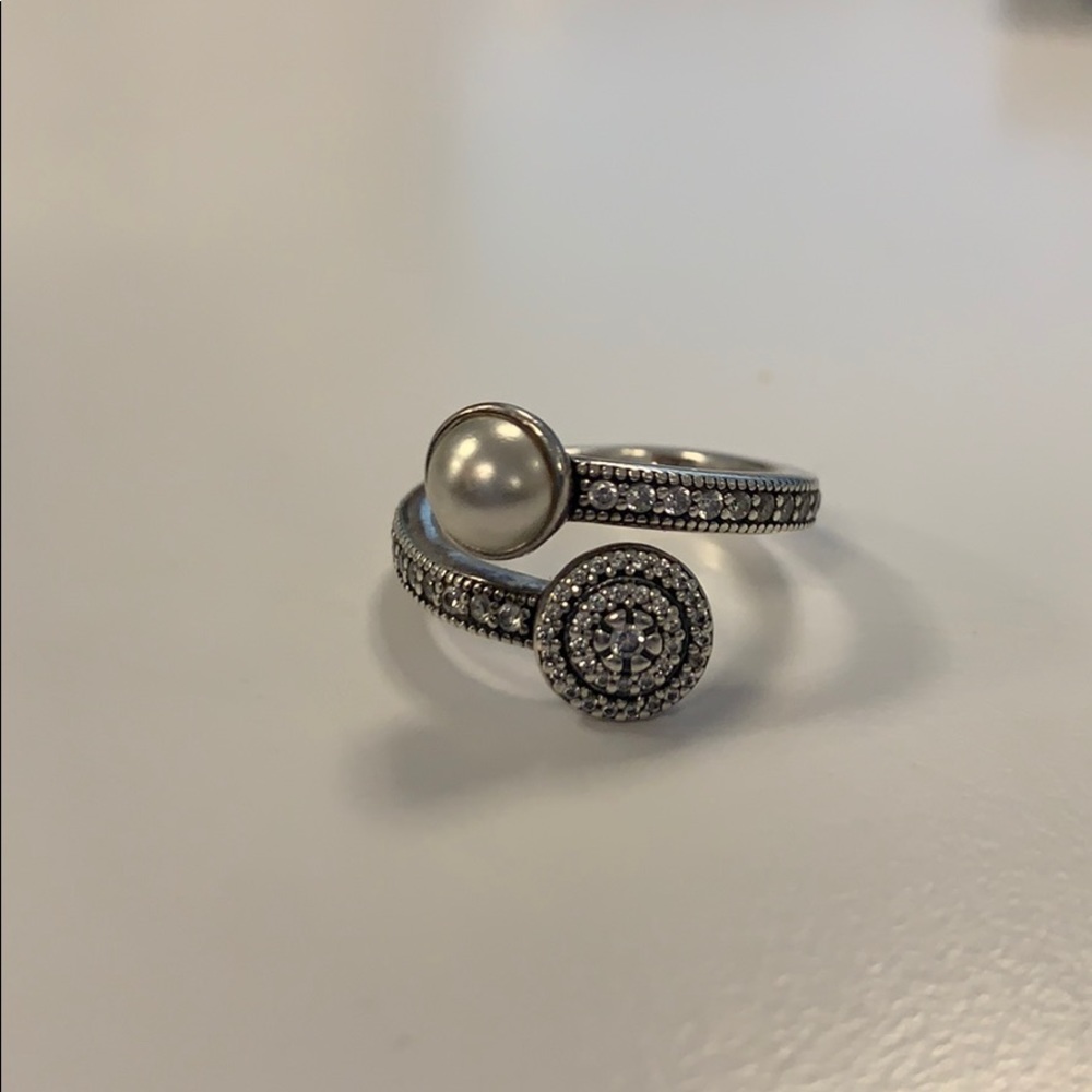 Pandora Luminous Glow Ring!